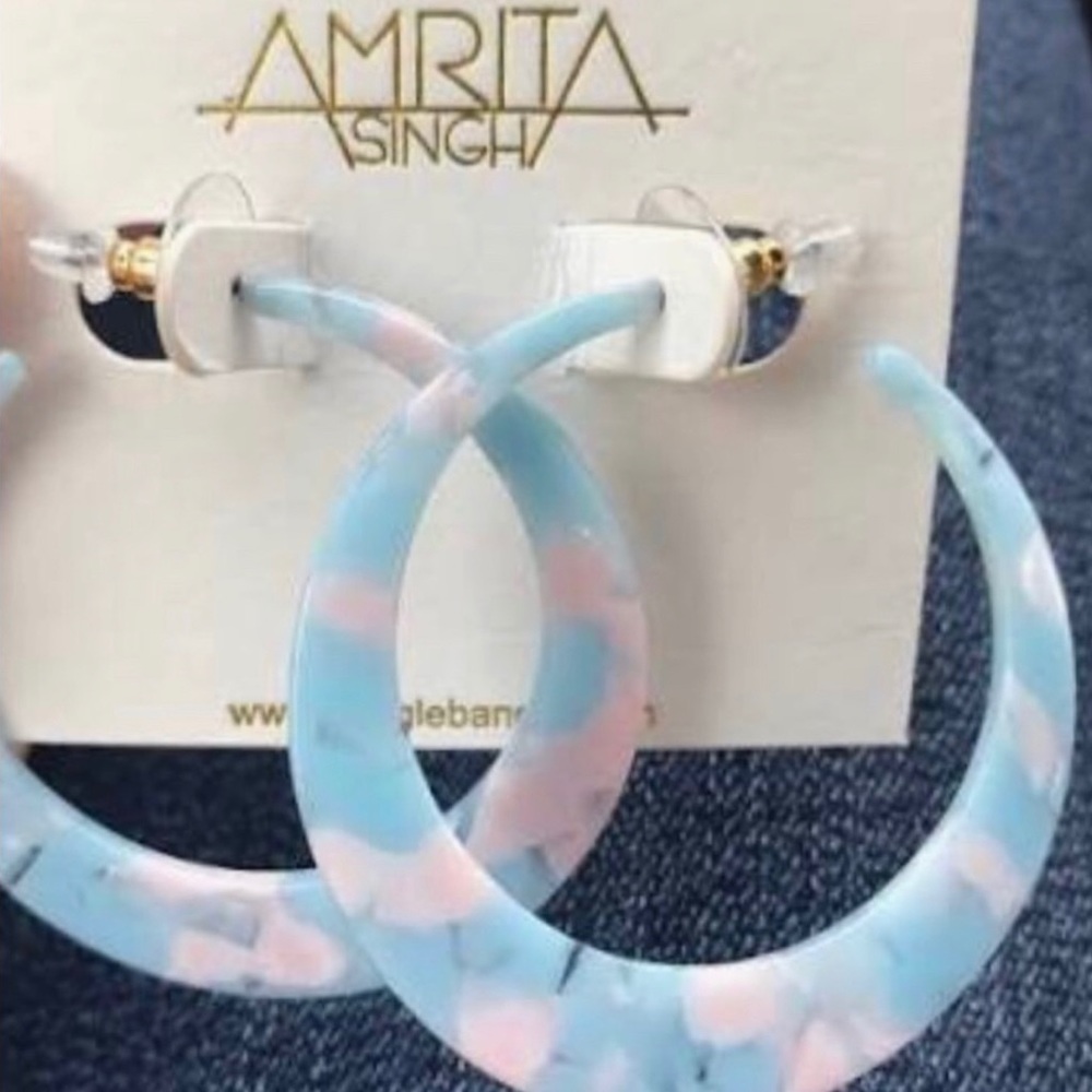 Amrita Singh La Vie Flat Resin Hoops - Picture 2 of 5